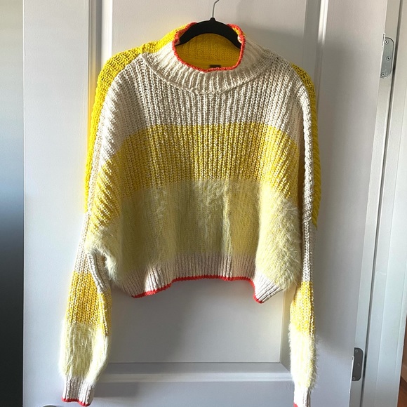 NEW FREE PEOPLE / SUN BRITE TURTLENECK SWEATER - Picture 3 of 5